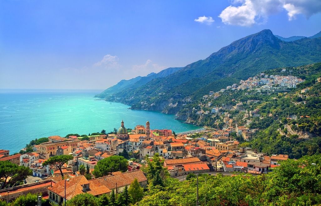 Tips to Customize the Best Amalfi Coast Honeymoon Packages