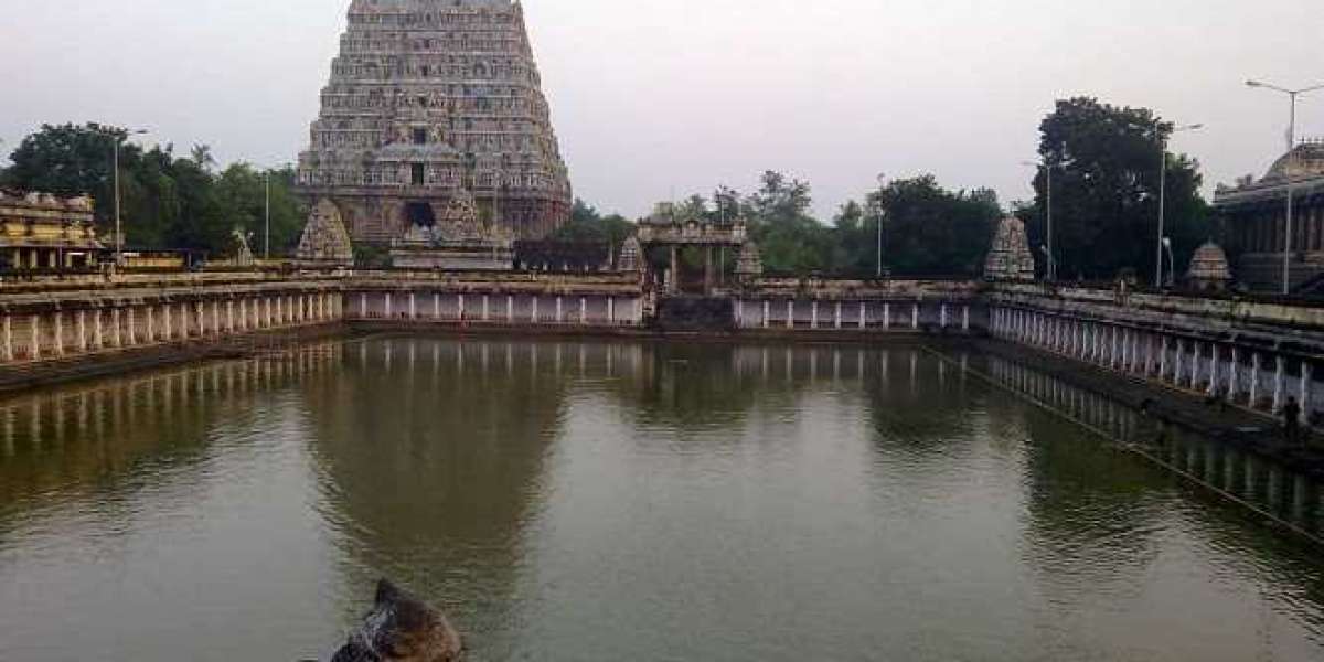 Famous Hindu Temple in India - South Indian Temple