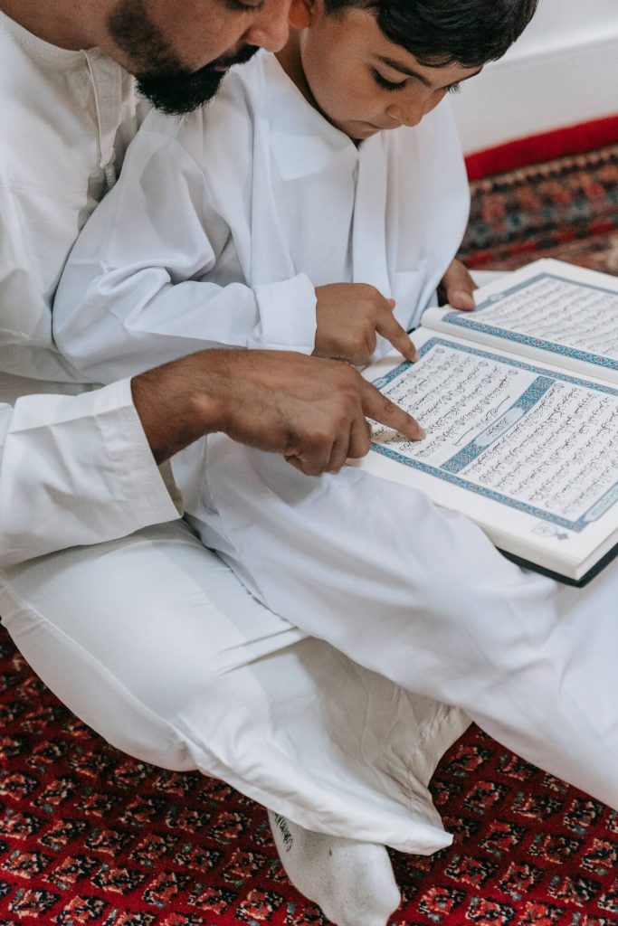 Male Quran Teachers Online - Online Learn Quran