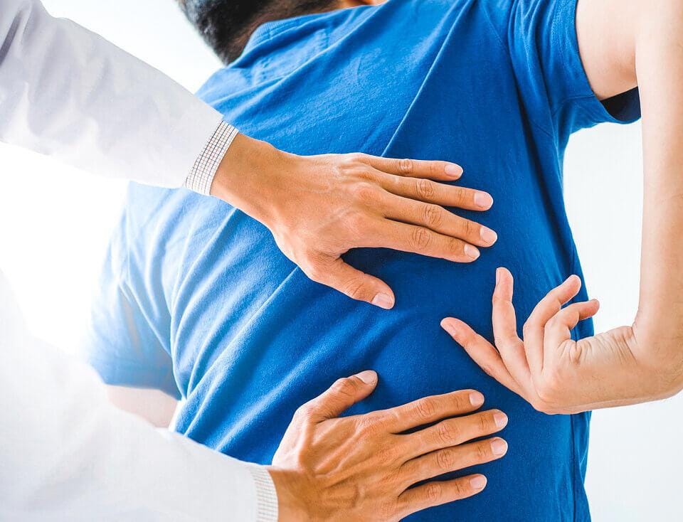 Indispensable Signs Indicating You Must Visit a Doctor for Back Pain | by Direct Healthcare | Mar, 2023 | Medium