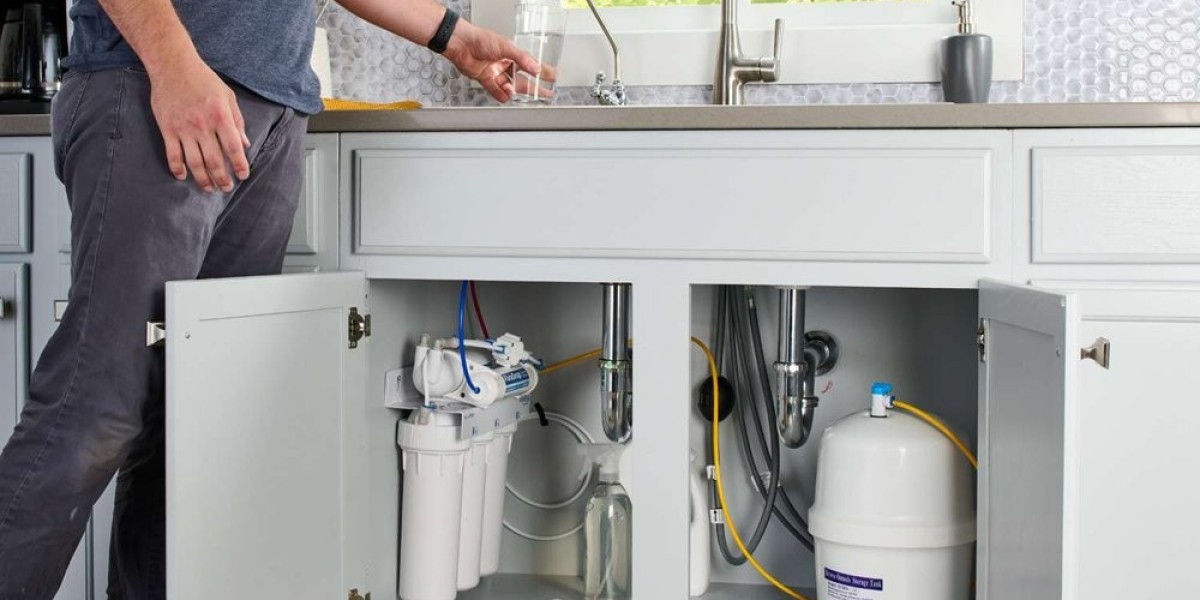 Understanding the Different Stages of Under Sink Reverse Osmosis Filtration