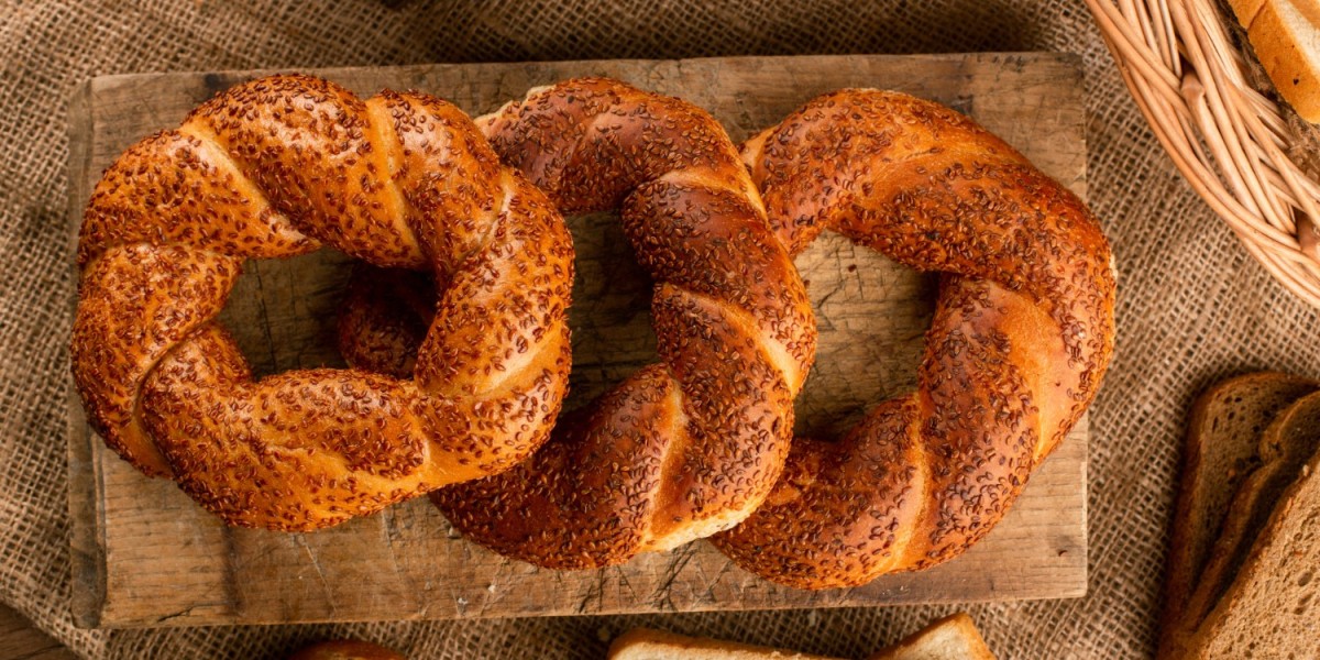 How To Make Cheese Garlic Soft Pretzels From Scratch