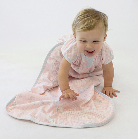 BABY SLEEPING BAGS - should you use them?