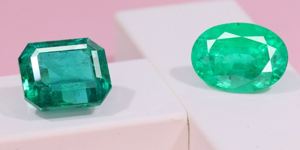The Enigmatic Beauty of Emerald Stone: A Gemstone of Elegance and Empowerment