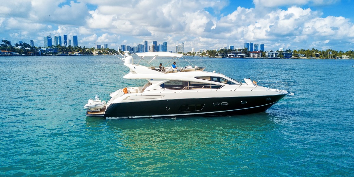 Elevate Your Miami Experience: Discover Luxury with Our Boat Rental Service