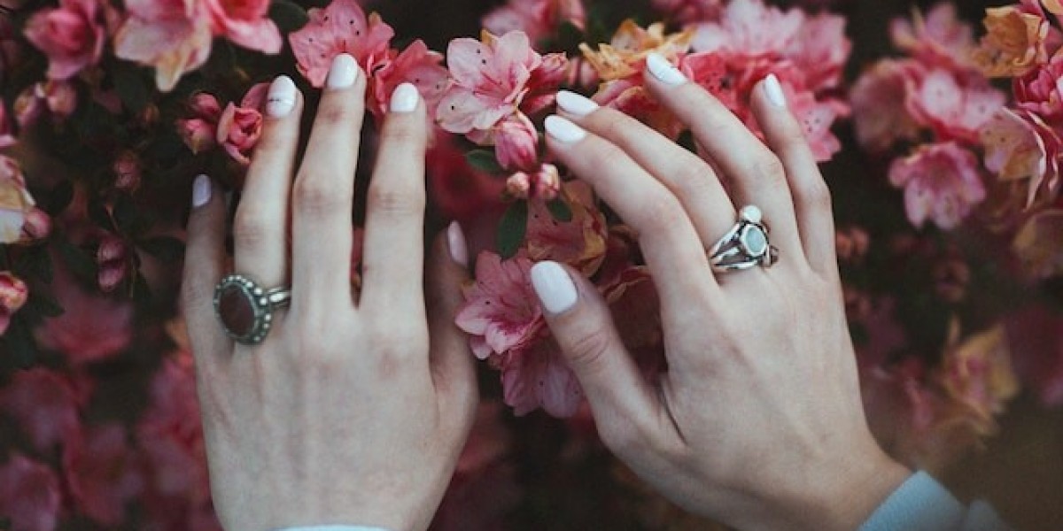 10 Best Ways To Make Your Nails Look Beautiful 