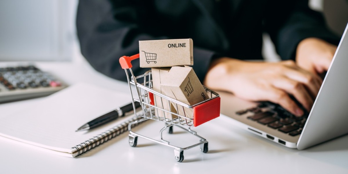 Riding the Latest Trends: Ecommerce Marketing 2023-24