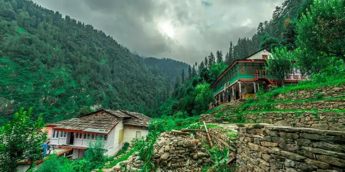 Jibhi and Tirthan Valley: A Himalayan Duo of Serenity and Adventure
