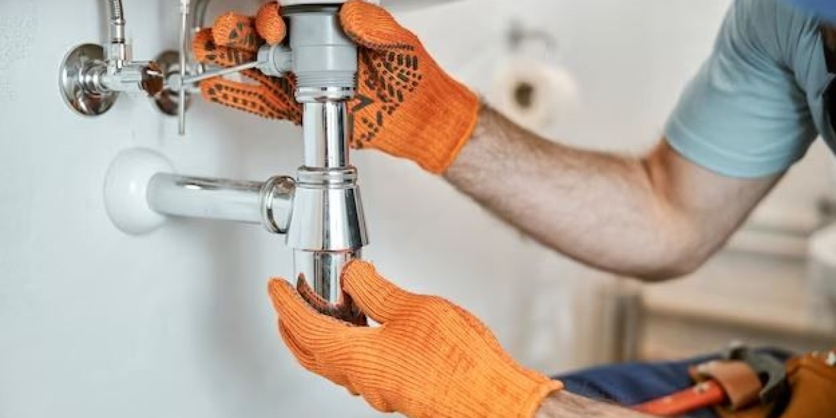 Choosing the Right Plumbing Service: What to Look for in a Reliable Provider