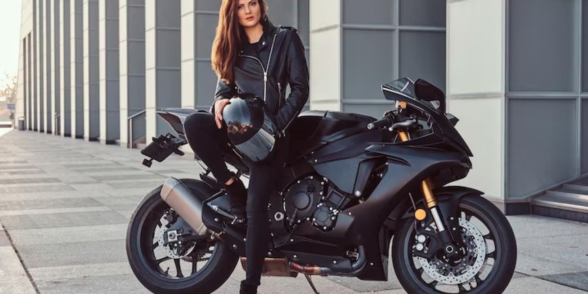 The Versatility of Black Leather Pants for Women