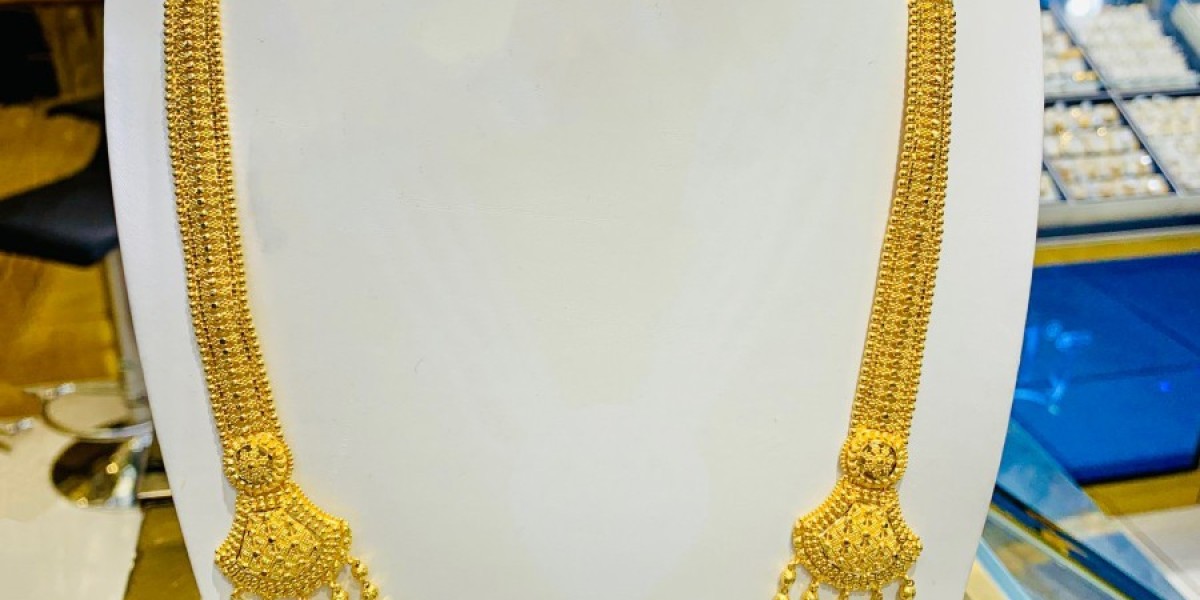 Radiant Elegance: Exploring Pakistani Gold Necklaces