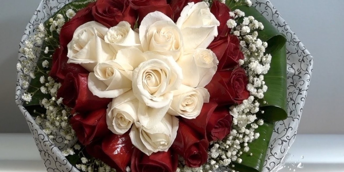 Heartfelt Elegance: Unwrapping the Charm of a Heart Shaped Roses Bouquet