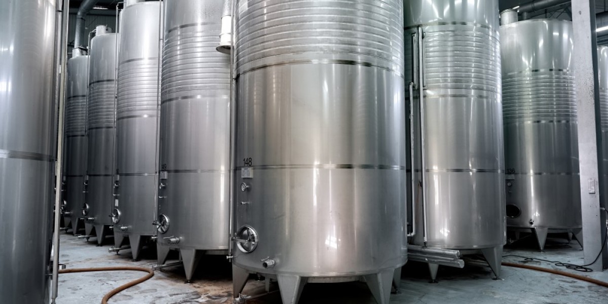 Stainless Steel Pressure Vessel Advantages and Common Uses