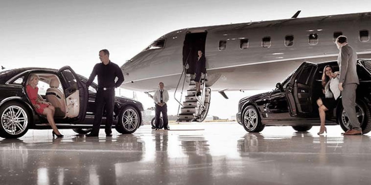 Ride in Style: A Look at the Classiest Airport Car Service CT Has to Offer