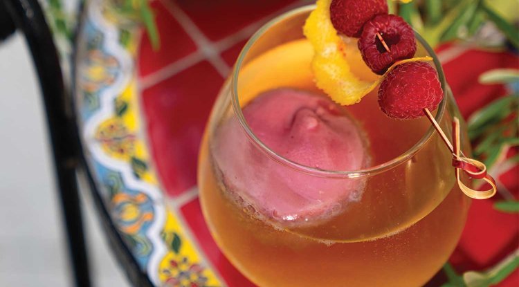 Raspberry Limoncello With Vodka and Touch of Sweetness - The News Brick