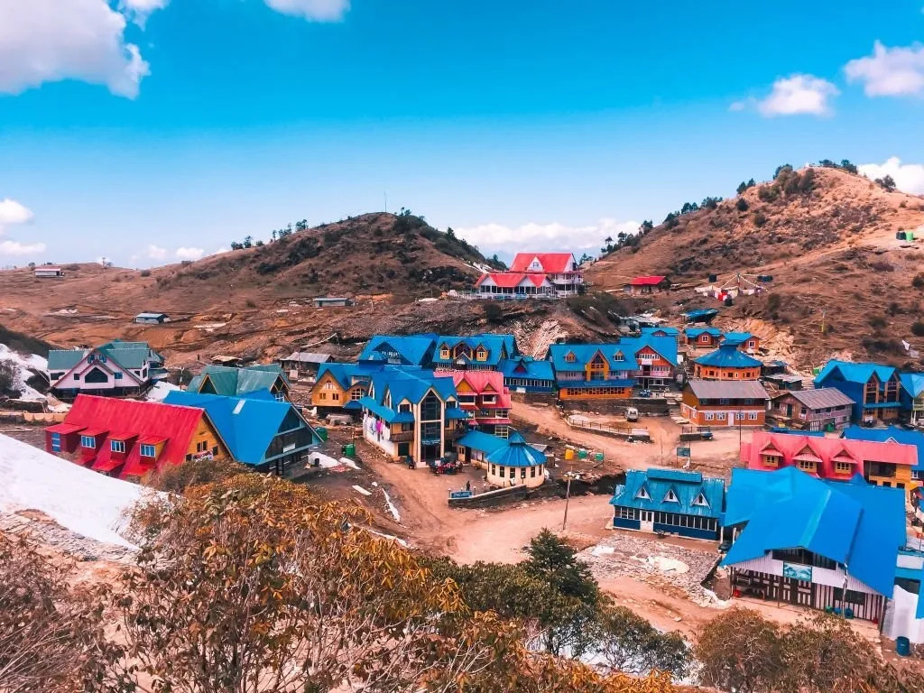 Kalinchowk Tour Package Price for Couple, Family 2024 [1N / 2D]